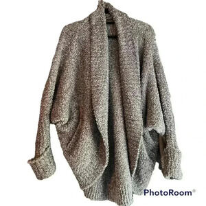 Barefoot dreams cozy Chic grey sweater large/xlarge